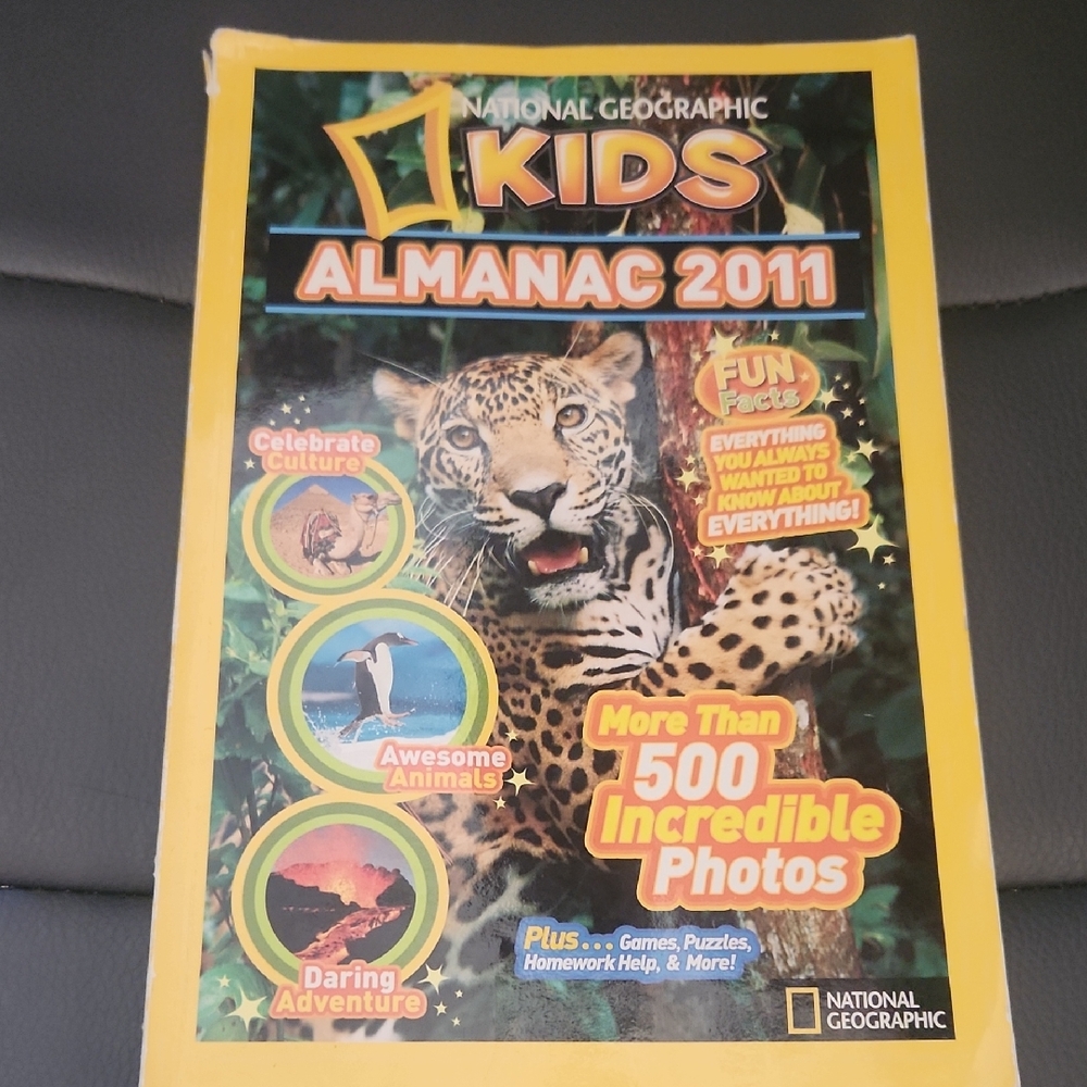 National Geographic Kids Almanac 2011 - Colorful Educational Book